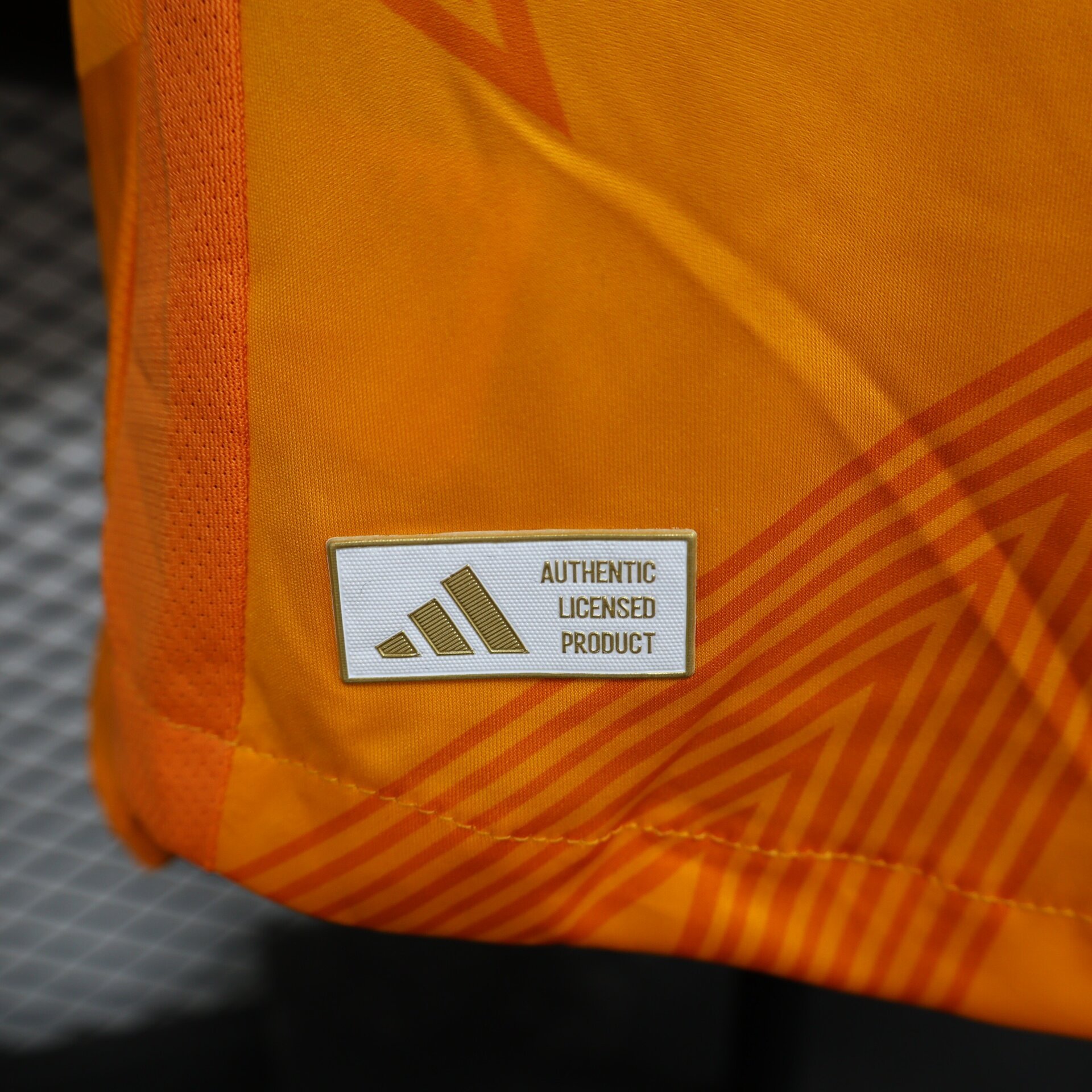 Camiseta Real Madrid Hombre Segunda Equipación Naranja 24/25 VERSION PLAYER - 3